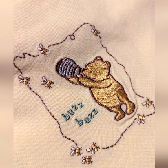 Disney 4 piece Pooh bundle - Picture 6 of 6